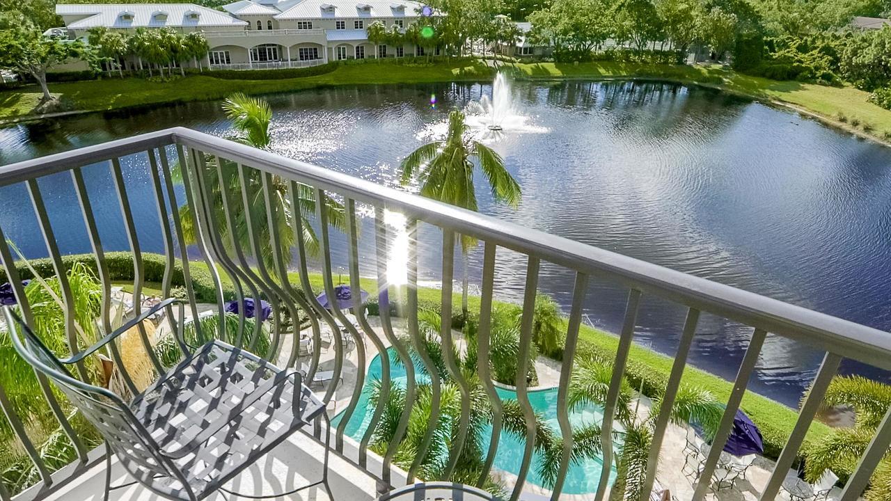 Inn At Pelican Bay Naples Exterior photo